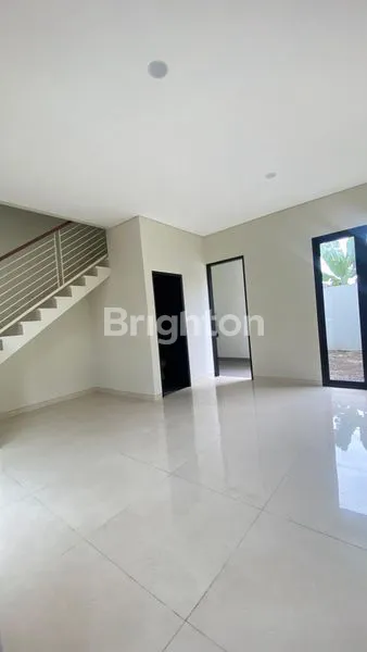 image RUMAH CANTIK MODERN 2 LANTAI (4)
