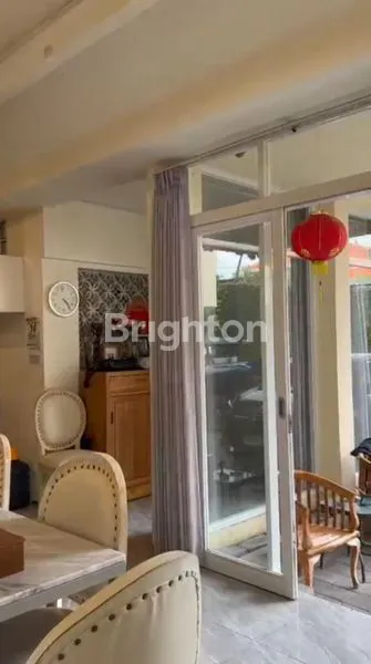 image RUMAH BESAR MEWAH KEROBOKAN AREA LOKASI SEMI PRIVATE & NYAMAN (3)