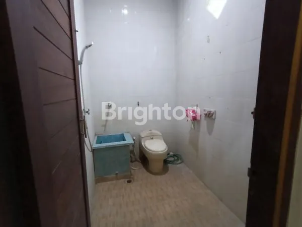 image LANGKA & MURAH! RUMAH 5 KAMAR TIDUR + RUANG TAMBAHAN LUAS DI JAYA PANGUS, PEGUYANGAN – DENPASAR UTARA (6)