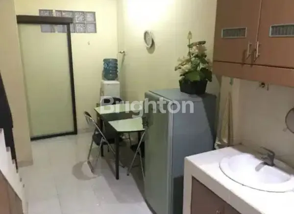 image RUMAH 2 LANTAI DI JAKARTA PUSAT - ROXY/CIDENG (2)