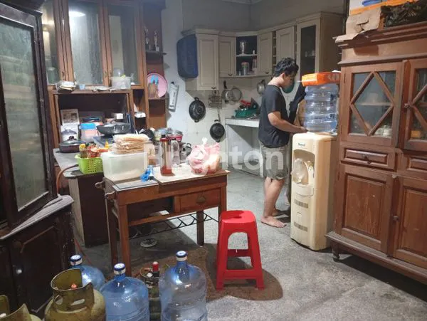 image RUMAH BENHIL PEJOMPONGAN,  JAKARTA PUSAT (6)