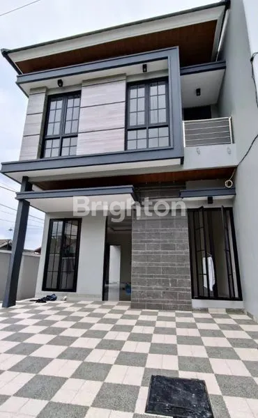 image BARU GRESS!!! HUNIAN 2 LANTAI HOOK MINIMALIS SELANGKAH KE MERR KLAMPIS WISMA MUKTI MANYAR KERTOADI (2)