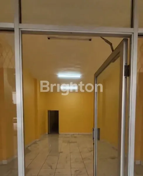 image RUKO 3 LANTAI DI JL MESJID, MEDAN BARAT (1)