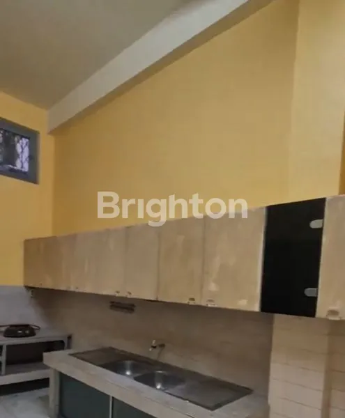 image RUKO 3 LANTAI DI JL MESJID, MEDAN BARAT (5)