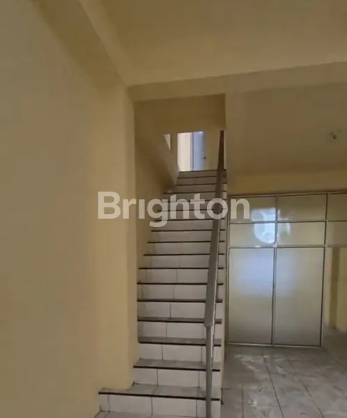 image RUKO 3 LANTAI DI JL MESJID, MEDAN BARAT (6)