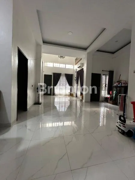 image DIJUAL CEPAT RUMAH BUANA CENTRAL PARAK.. 2LT \NHOOK COUPLE SUDAH RENOVASI  (3)