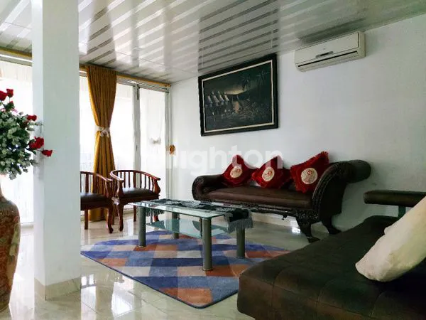 image RUMAH CANTIK 2 TINGKAT LEBAR 11 MTR DI KOMPLEK SETIA BUDI INDAH - TASBIH 1 MEDAN SUNGGAL  (3)