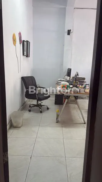 image TOKO STRATEGIS DI ABIANBASE (2)