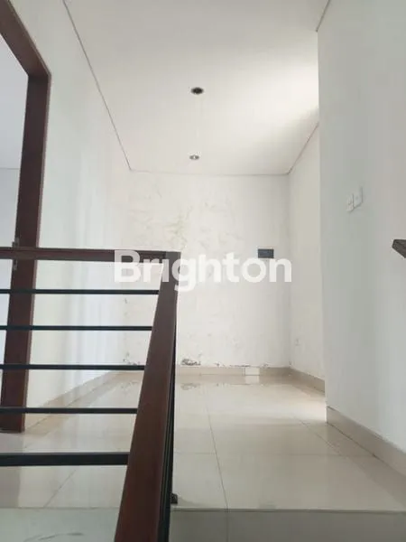 image DIJUAL RUMAH 2 LANTAI LT 106 DI JL. DRUPADI, RENON BALI (4)