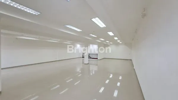 image DI JUAL RUKO GANDENG 3 LT FULL RENOV SIAP PAKAI DI GADING SERPONG  (7)