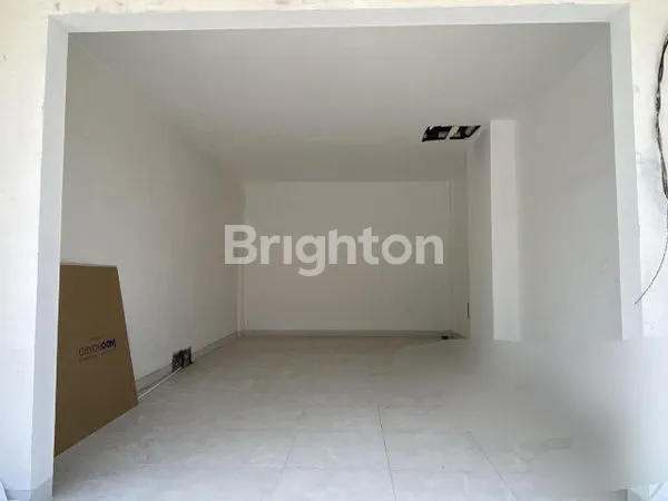 image LOKASI PREMIUM TOKO BARU SEMINYAK (2)