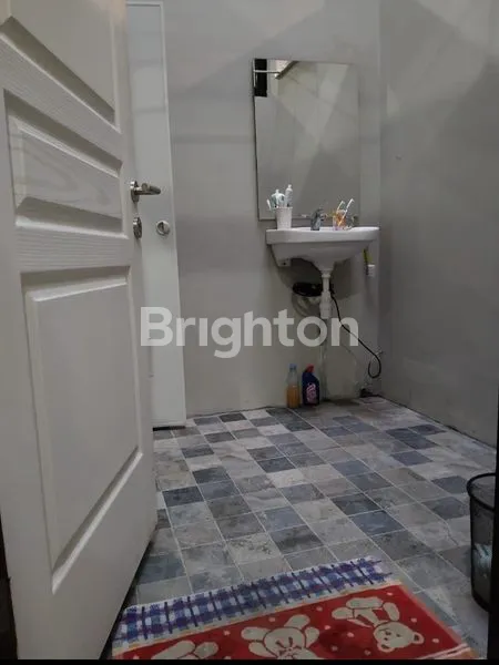 image DIJUAL RUMAH BANGUNAN BARU SIAP PAKAI TANAH MAS SEMARANG (7)