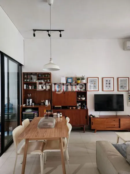 image MURAH SIAP HUNI LANGSUNG.RUMAH CANTIK MINIMALIS FULL FURNISHED DI KELAPA GADING JAKUT. (1)