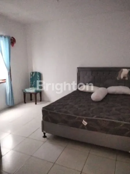 image RUMAH 2 LANTAI + 1 ROOFTOP DI KAWASAN PREMIUM SETIABUDI REGENCY, BANDUNG, LINGKUNGAN TENANG, AMAN, DAN NYAMAN UNTUK KELUARGA.\N4 (7)