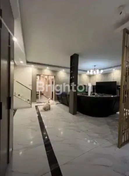 image RUMAH 3KT 4KM SEMI FURNISHED MEWAH (4)