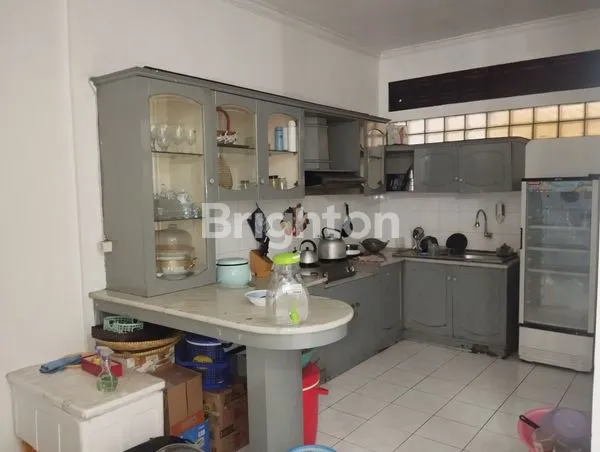 image RUMAH STRATEGIS BELAKANG METRO INDAH MALL, 3 KT, FULL KITCHEN SET (5)