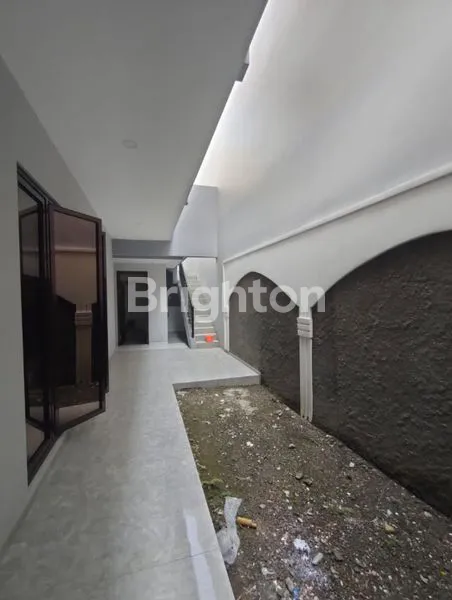 image NEW GRESS RUMAH MANYAR KERTOADI LOKASI STRATEGIS DEKAT GM, UNAIR, ITS  (5)