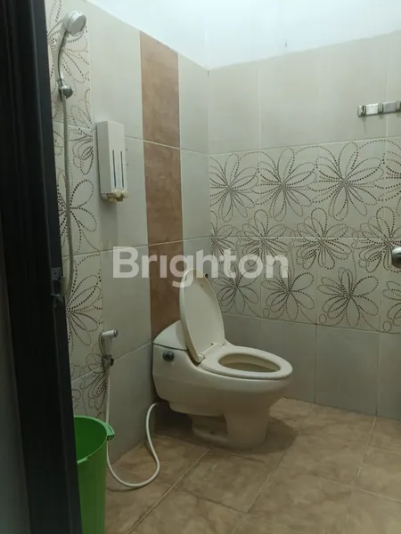 image RUMAH DI DUKUH KUPANG (7)