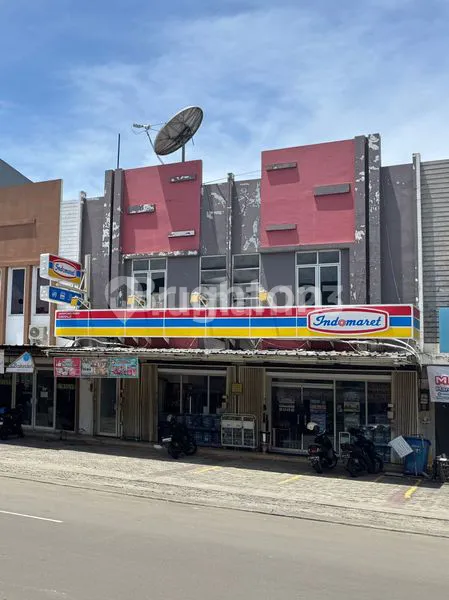 image RUKO STRATEGIS DEPAN JALAN RAYA GADING SERPONG (1)