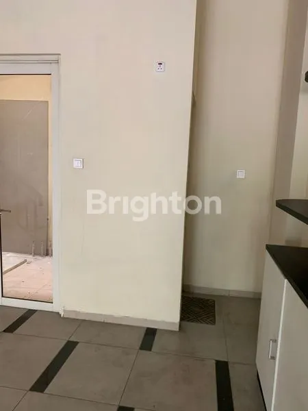 image RUKO SIAP PAKAI SUDAH RENOVASI DAAN MOGOT JAKARTA BARAT (6)