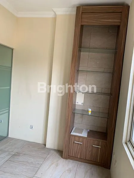 image RUKO SIAP PAKAI SUDAH RENOVASI DAAN MOGOT JAKARTA BARAT (5)