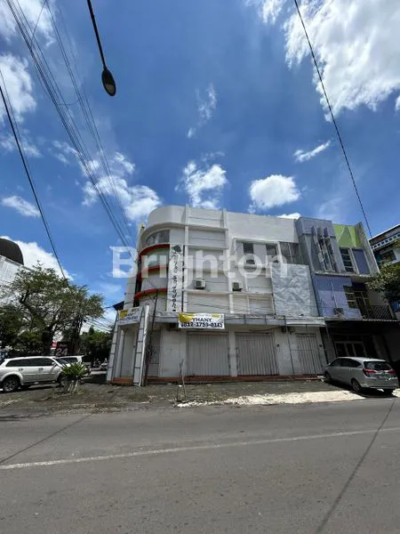 image RUKO HOOK 3 LANTAI DI JANTUNG KOTA MALANG (3)