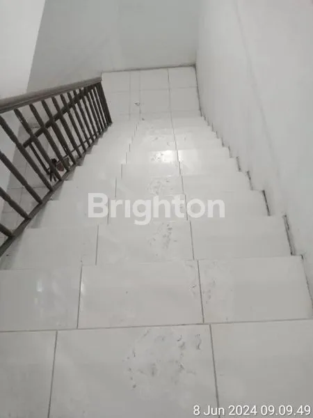 image RUKO 4 LANTAI SIAP HUNI DI JL PERNIAGAAN BARU (4)