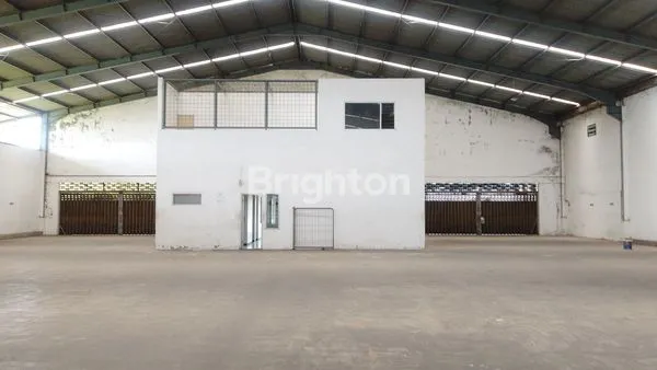 image DISEWAKAN GUDANG DI PAKISAJI KABUPATEN MALANG  (2)