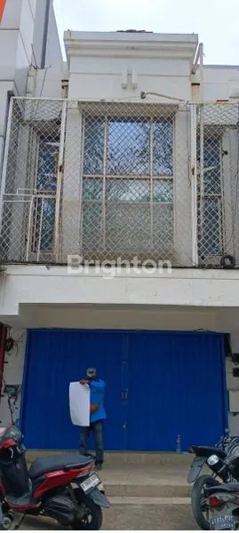 image DIJUAL/DISEWAKAN RUKO DI JALAN RAYA BOULEVARD KELAPA GADING , JAKARTA UTARA (1)