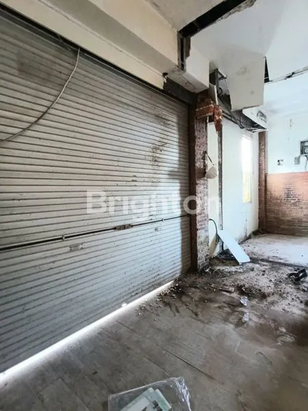 image TOKO HOOK SUPER STRATEGIS DI KUTA (8)