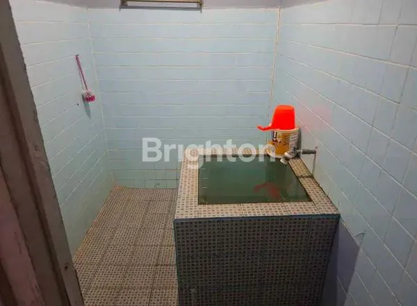 image RUMAH MODEL LAMA DITENGAH KOTA BALIKPAPAN DEKAT SDN01 BALIKPAPAN (5)