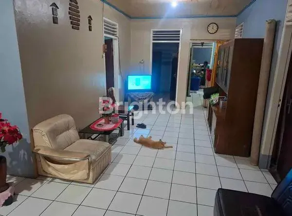 image RUMAH MODEL LAMA DITENGAH KOTA BALIKPAPAN DEKAT SDN01 BALIKPAPAN (4)