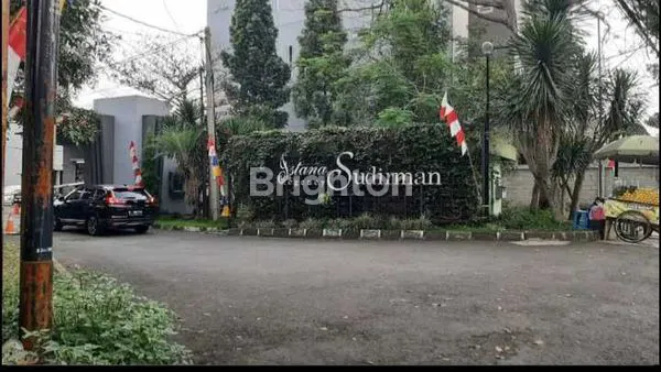 image RUMAH ISTANA SUDIRMAN LT 81M² DI BANDUNG (1)