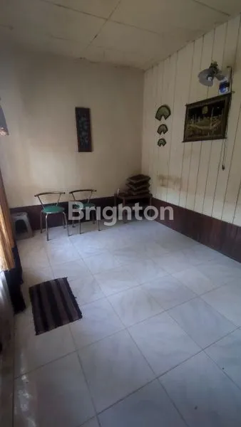 image RUMAH 3KT STRATEGIS PLUS GUDANG DI JALAN AHMAD YANI (4)