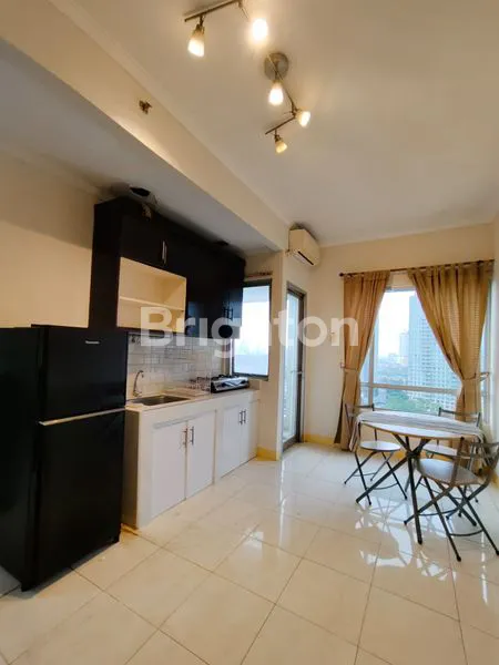 image APARTEMEN SUDIRMAN PARK 2 BR FULL FURNISH LANTAI 18 (3)