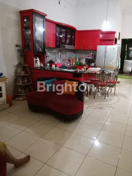 image RUMAH MEWAH SEMI FURNISHED DI MUTIARA CITRA GRAHA SIDOARJO (4)