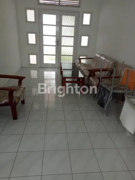 image RUMAH MINIMALIS DAN STRATEGIS 2 LANTAI DWIKA (8)