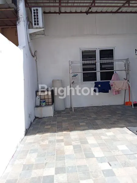 RUMAH 2 LANTAI SIAP HUNI DI TAMAN SEMANAN