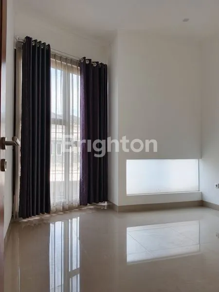 image RUMAH 2 LANTAI SIAP HUNI PERUMAHAN VILLA GUNUNG LESTARI (5)