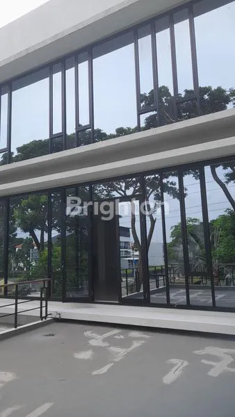 image DISEWAKAN GEDUNG 3 LANTAI DI CITRALAND SURABAYA BARAT (7)