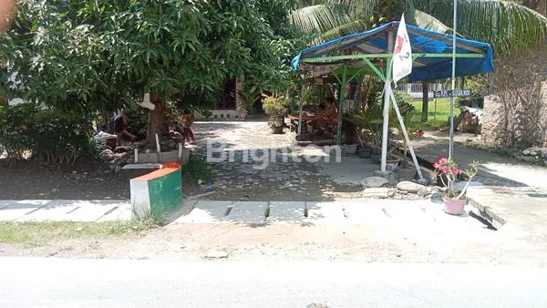 image RUMAH DENGAN TANAH YANG LUAS UNTUK TEMPAT TINGGAL DAN USAHA (3)
