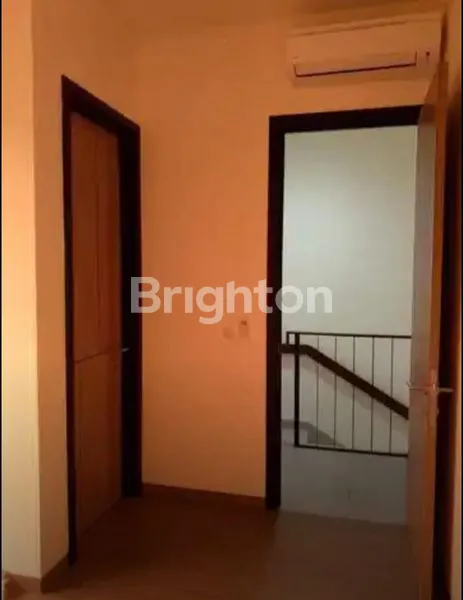 image RUMAH MODERN SAWANGAN DEPOK (3)