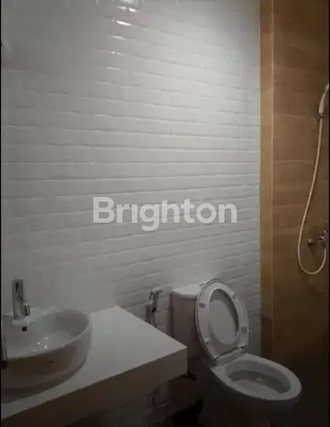 image RUMAH MODERN SAWANGAN DEPOK (6)