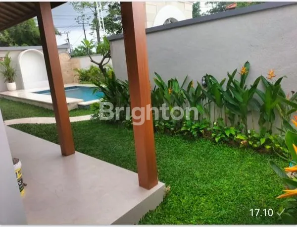 image DISEWAKAN VILLA LOKASI SANGAT STRATEGIS DEKAT DENGAN DESTINASI PARIWISATA (7)