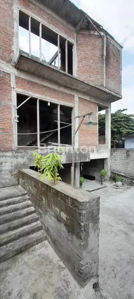 image BANGUNAN 1/2 JADI LOKASI STRATEGIS SINGONEGARAN, KEDIRI KOTA (1)