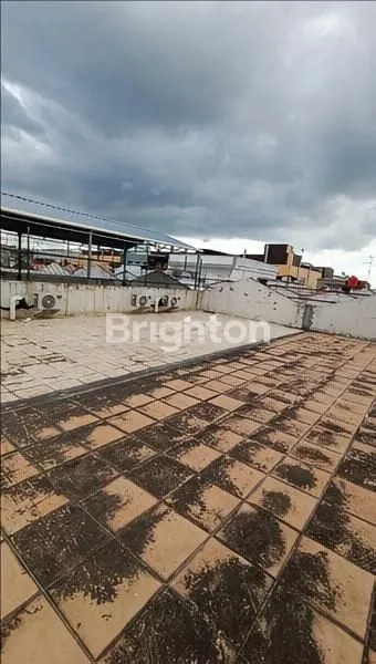 image JUAL RUKO GANDENG 3 LANTAI NAGOYA NEWTON (7)