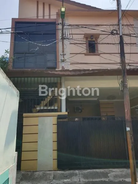 image RUMAH + KOS EKSKLUSIF DI RAWAMANGUN – LOKASI STRATEGIS, DEKAT FASILITAS UMUM! (1)