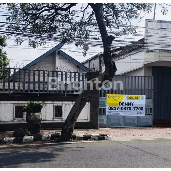 image RUMAH LUAS DAN STRATEGIS DI TOSAREN (1)