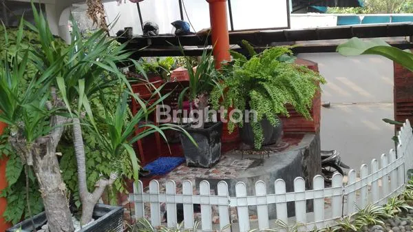 image RUMAH LOKASI STRATEGIS DAERAH KEMAYORAN LAMA JAKARTA SELATAN (2)