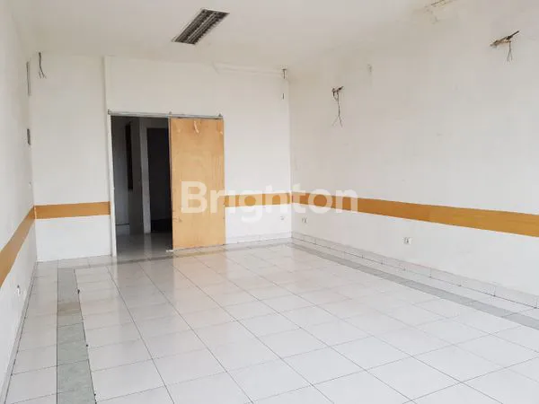 image RUKO STRATEGIS KELAPA GADING, 3 LANTAI (5)